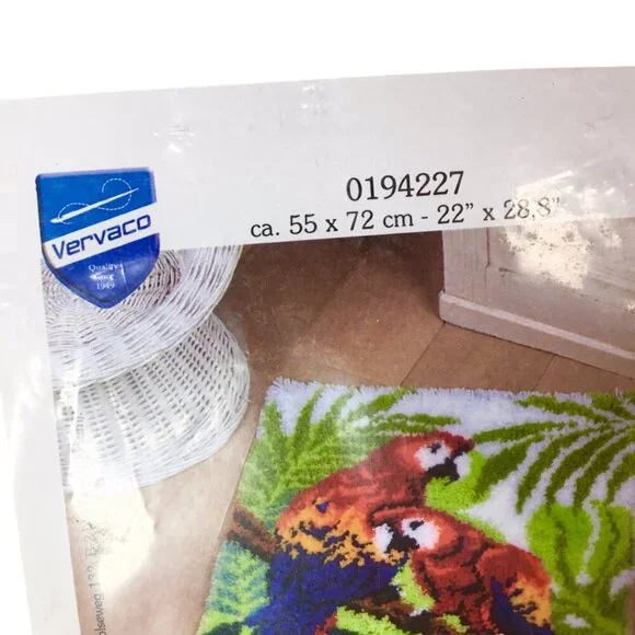 Parrots in the Jungle Parrot Latch Hook Kit NIP Vervaco Wall Hanging Rug 0194227